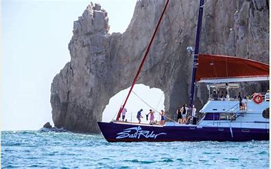 Snorkel & Lunch Catamaran - Image 4