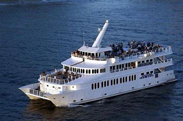 Sunset Dinner & Show Deluxe