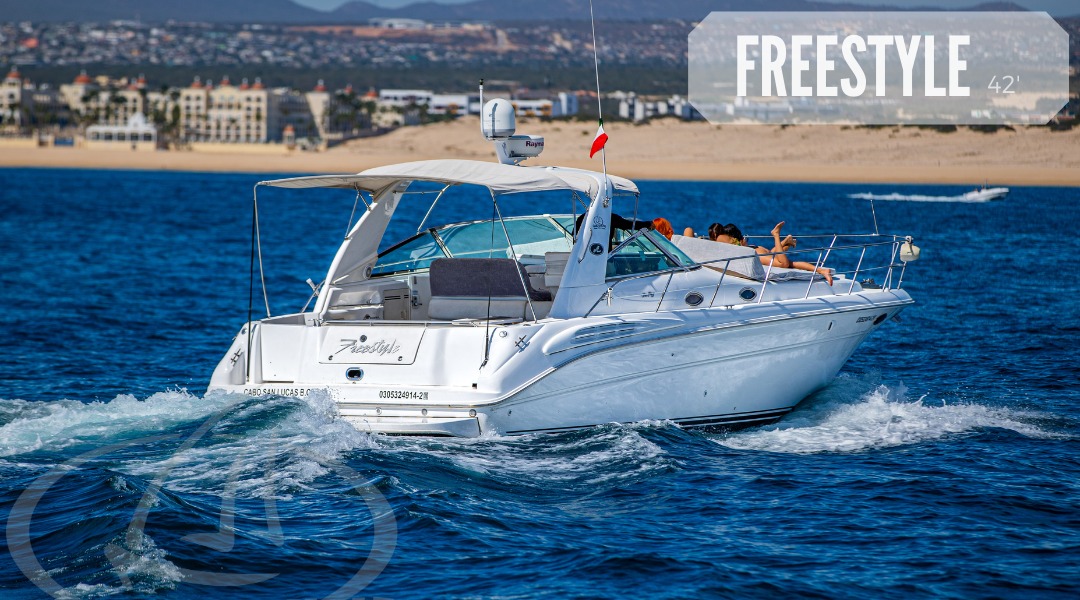 Luxury Private Yacht - Image 7