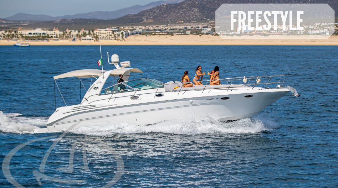 Luxury Private Yacht - Image 8