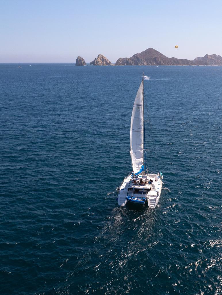 Private Catamaran Deluxe - Image 5